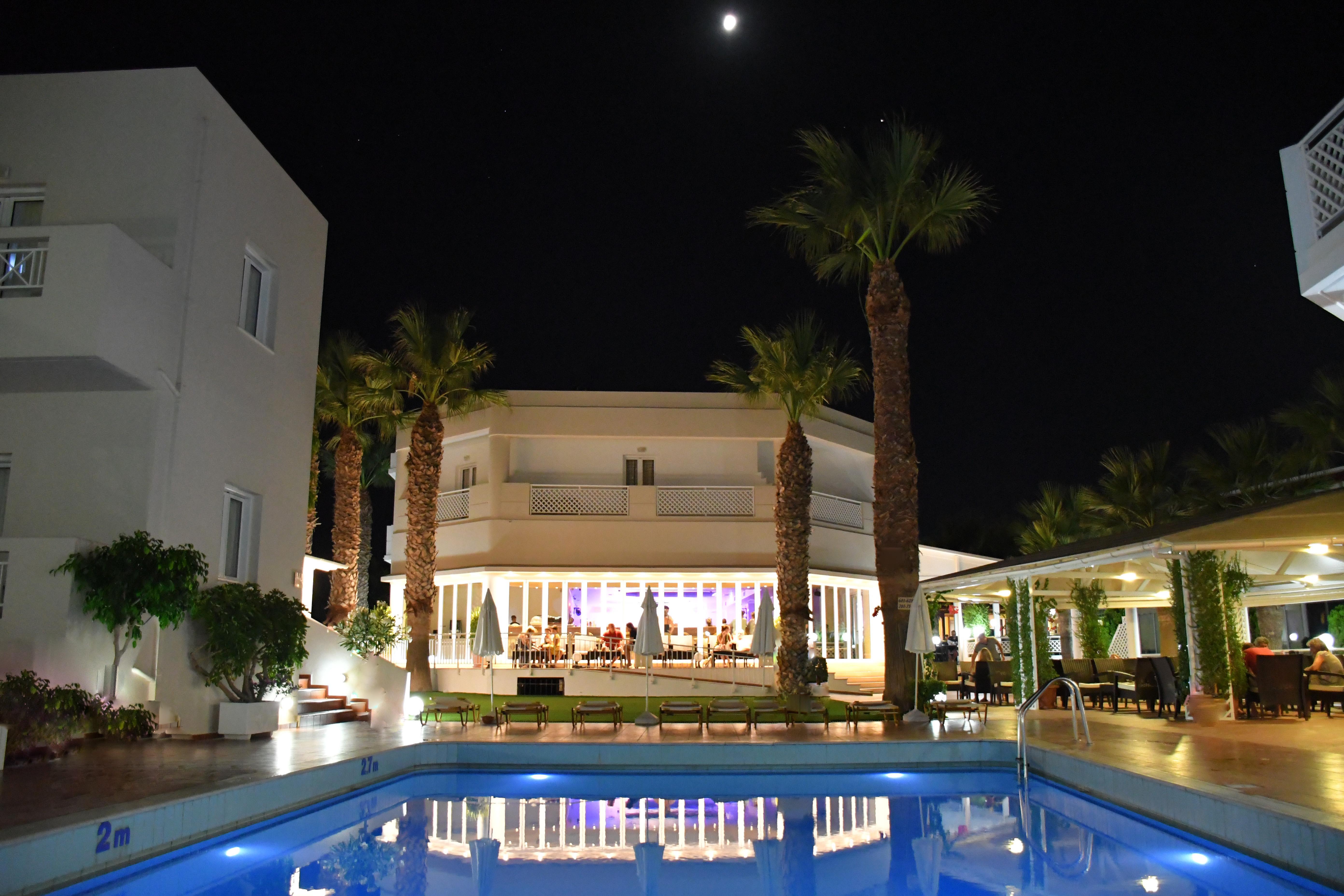 Magda Hotel Club Goúvai Ngoại thất bức ảnh